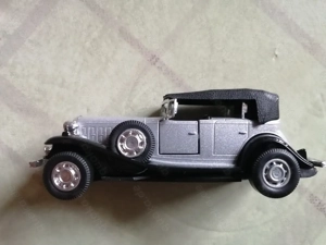 Oldtimer Cadillac I-16 Phaeton 8503 Modellauto