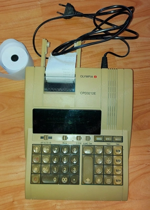 Büro-Rechner   Tisch-Rechner mit Rolle