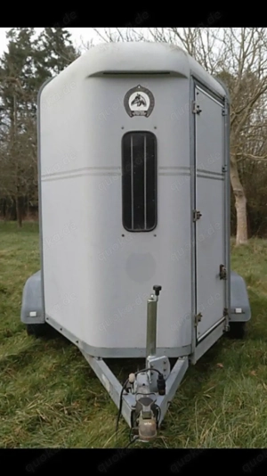 Pferdeanhänger Fautras Provan 