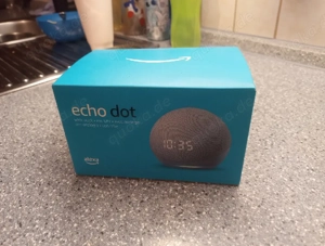 Echo DOT 4 Genartion mit uhr