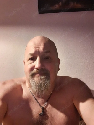 Hast Du kleine tittis? 