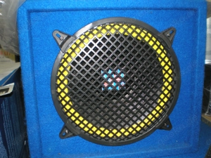 Subwooferkisten, 30er Leerröhre, Strom + Chinckkabel