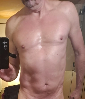 Cam to Cam mit tageslichttauglichen Mann