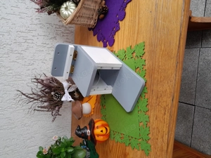 Futterhalter für Eichhörnchen 