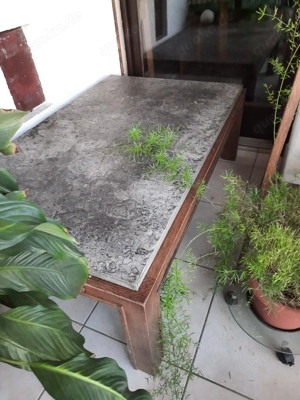 Schieferplatten-Tisch