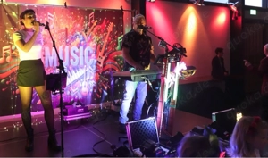 Alleinunterhalter oder Duo Bild 9