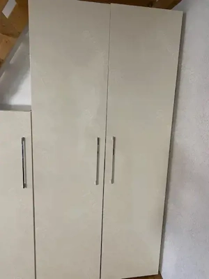 Kleiderschrank zu verkaufen