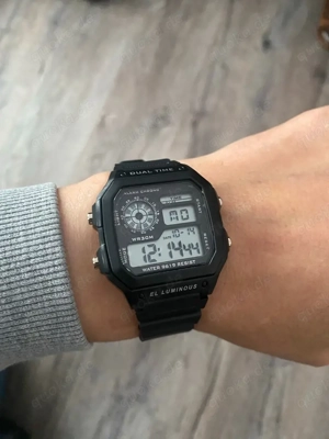 Schöne Digital Uhr Armbanduhr Chronograph Alarm grau schwarz Neu   unbenutzt Bild 2