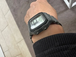 Schöne Digital Uhr Armbanduhr Chronograph Alarm grau schwarz Neu   unbenutzt Bild 3