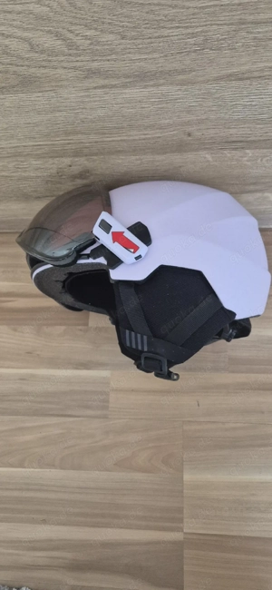 Skihelm mit Visier