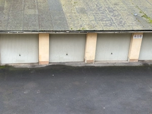 Suche abschließbare Garage