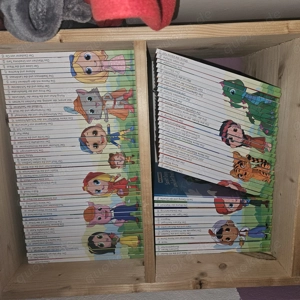 Höhrspielfiguren mit Bücher .Ca.100 