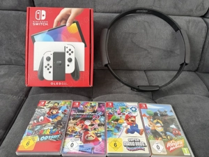 Nintendo switch Oled modell spielkonsole mit Verpakung und 4 videospiel mit rechnung