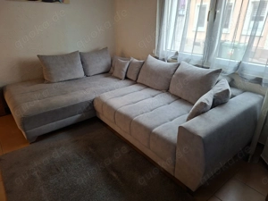 Gemütliche, neuwertige Wohnlandschaft Bild 2