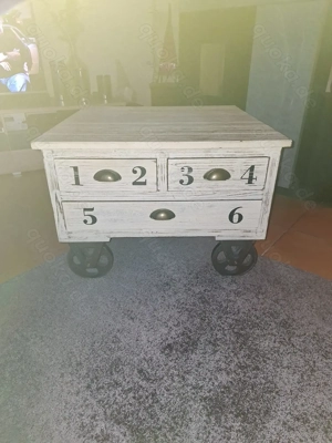 Vintage Couchtisch auf Rädern 