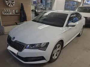Skoda Superb 2.0 TDI 4x4 Ambition | MEM | StzHz | PDC