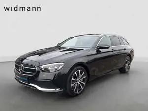 Mercedes-Benz E 300 de 4M T Panorama*Distronic*Navi*PTS*Kamera