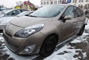 Renault Grand Scenic Luxe TCe 130 7-sitz,Navi,Alu,PDC,E5