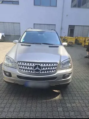 Mercedes-Benz ML 320 CDI 4Matic 7G-TRONIC