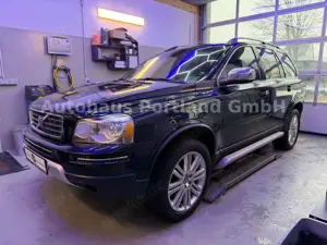 Volvo XC90 2.4 D5 Executive/TOP/S-Heft/DYNAudio/AHK