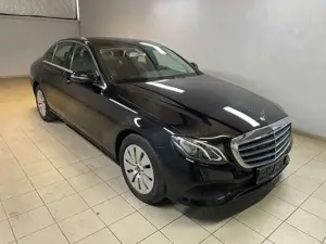 Mercedes-Benz E 220 E 220 d 4Matic (213.005) Bild 2