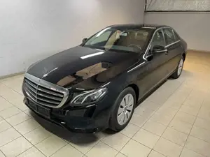 Mercedes-Benz E 220 E 220 d 4Matic (213.005) Bild 1