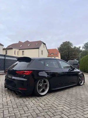 SEAT Leon 2.0 TSI StartStop DSG Cupra 300