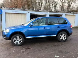 Volkswagen Touareg R5 TDI / Leder / Klima / Sitzheizung vo+hi/Xenonn Bild 3