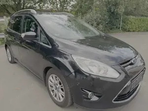 Ford Grand C-Max Grand C-MAX 1.6 EcoBoost Titanium