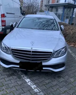 Mercedes-Benz E 200 d 9G-TRONIC Exclusive
