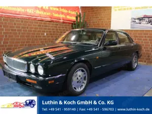 Jaguar XJ 3,2 AHK guter Zustand 2. Hand TÜV neu