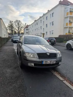 Skoda Octavia Combi 2.0 FSI Ambiente 4x4 ***Notverkauf***