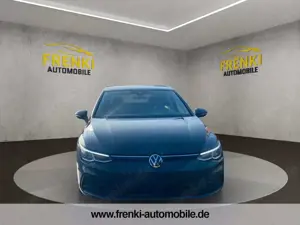 Volkswagen Golf VIII Lim. Life Bild 2