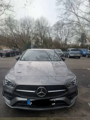 Mercedes-Benz CLA 200 Shooting Brake