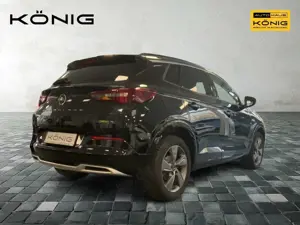 Opel Grandland X X Elegance 1.2T AT8 Ultimate Bild 3