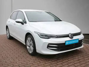 Volkswagen Golf 1.5 TSI DSG eHybrid Life 17" LED HUD SH Bild 4