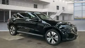 Mercedes-Benz EQC 400 400 Allrad Batterie95,4%*Distro*360*19 Bild 3