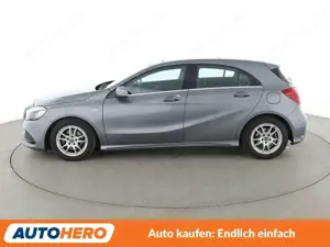 Mercedes-Benz A 180 BlueEfficiency AMG Sport*LED*NAVI*TEMPO*PDC*SHZ* Bild 3