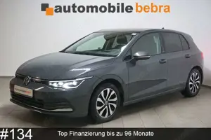 Volkswagen Golf 8 2.0TDI DSG Active Virtual LED Pano AHK