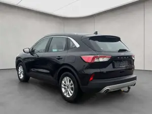 Ford Kuga 2.5 Duratec PHEV TITANIUM Bild 2