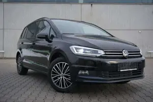 Volkswagen Touran 1.5TSI DSG ergoActive AHK Matrix 7-Sitzer