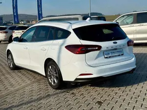 Ford Focus Turnier Titanium Edition 1.0 EcoBoost ACC Bild 5