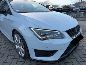 SEAT Leon ST Cupra 290 * 1.Hand * Leder * TÜV neu