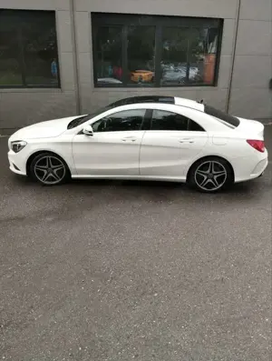 Mercedes-Benz CLA 250 7G-DCT AMG Line/ SHZ/ HK Anlage Bild 2