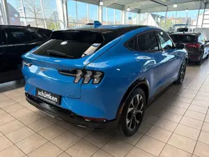 Ford Mustang MachE Extended Range AWD SYNC4, NAVI, Kamera, ALU Bild 2