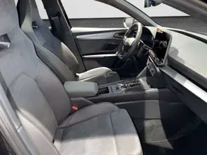 CUPRA Leon 2.0 TDI DGS Sennheiser Edge Matrix LED 5J-G Bild 4