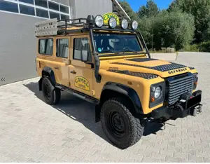 Land Rover Defender "Camel Trophy" Limit. Edit.(5 Stück)