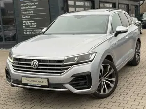 Volkswagen Touareg 3.0 TDI 4M - R-LINE   PANO   HEAD-UP