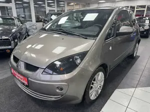 Mitsubishi Colt 1.1 Motion Plus / Klima/ Alu/ TÜV  Service NEU