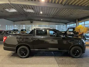 SsangYong Musso Grand 2.2 D BLACKLINE NAVI+CAM AHK 3,5 T Bild 4